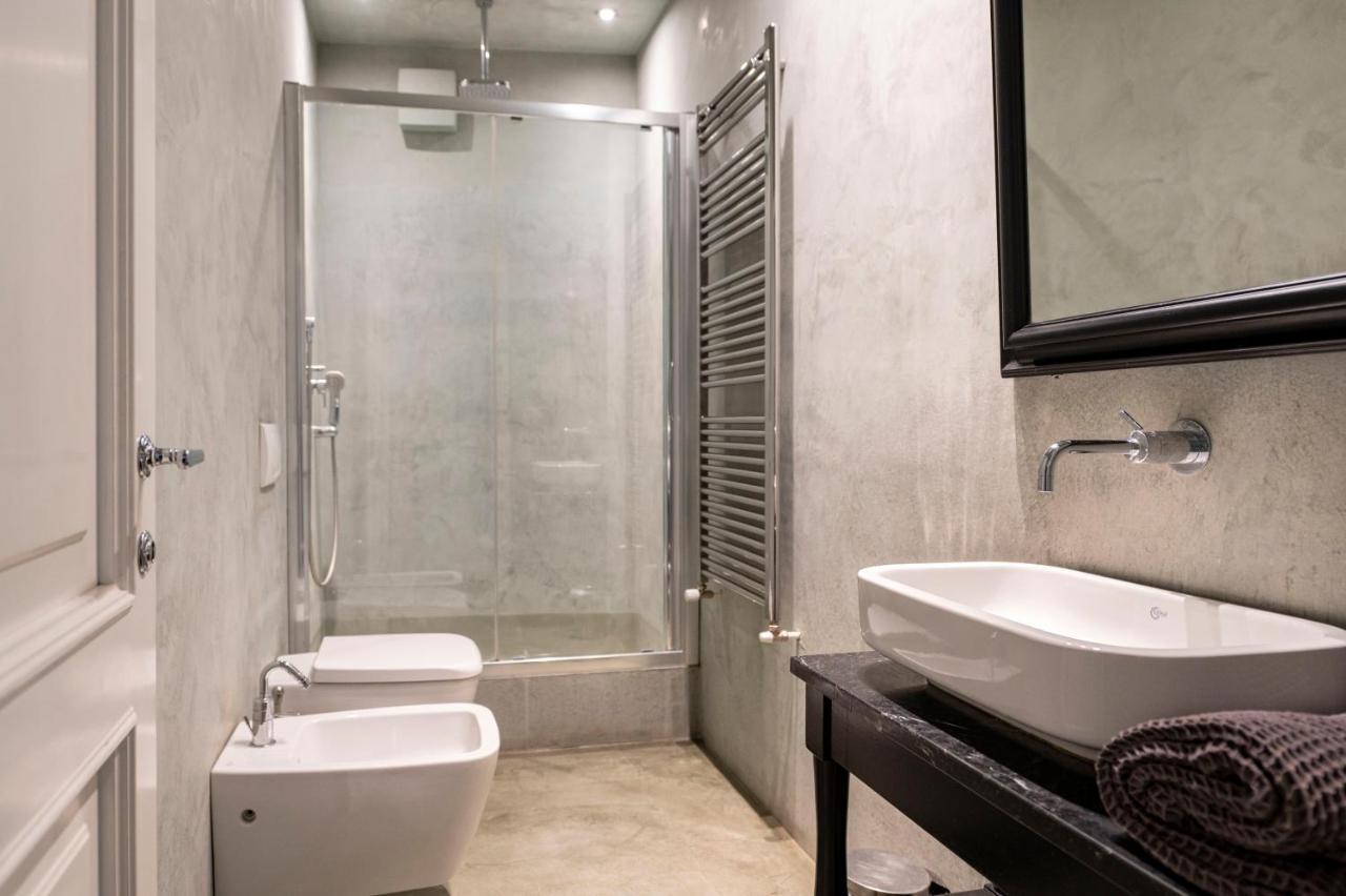 Boutique Apartment With Private Rooms And Garden Oasis Firenze Kültér fotó